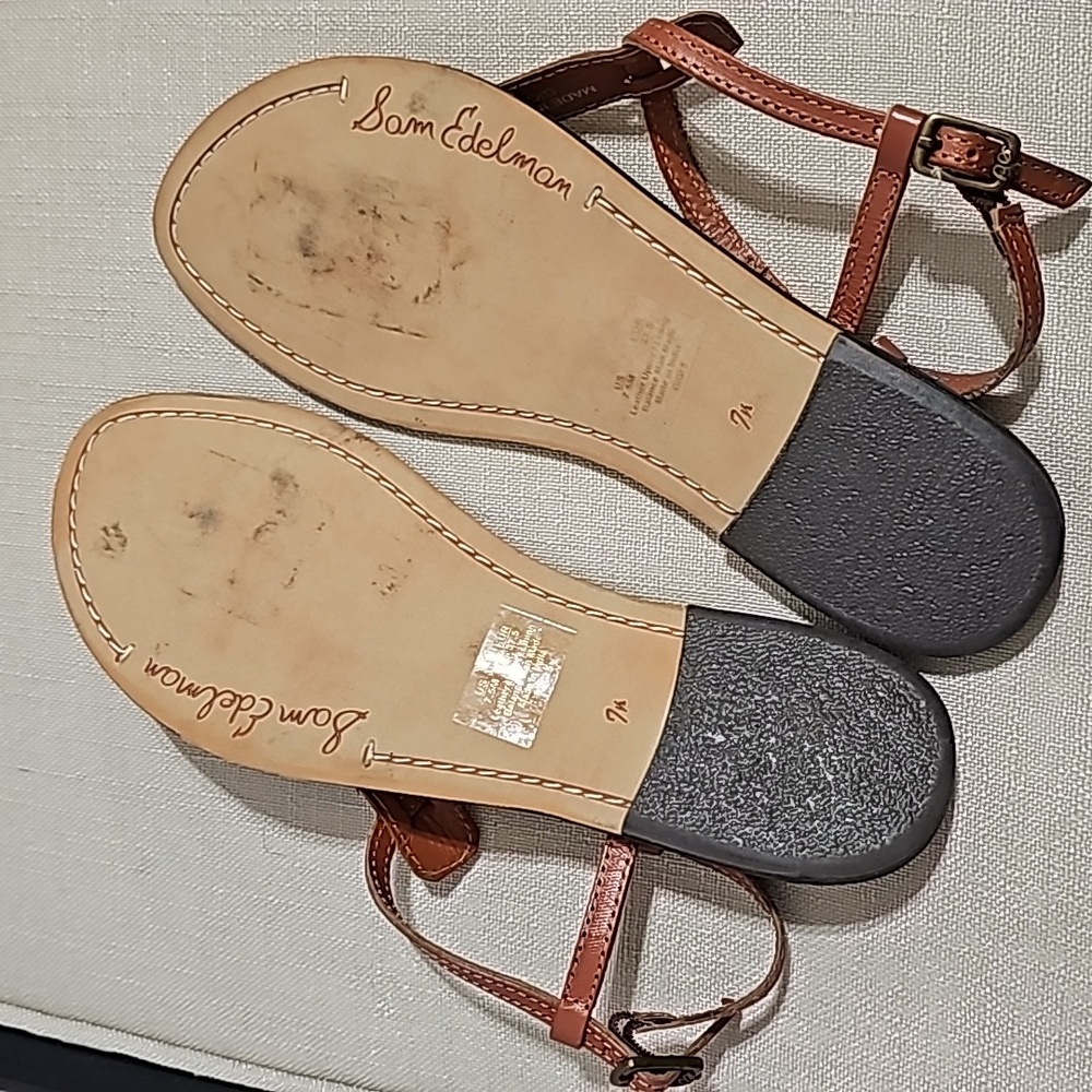 Sam Edelman Gigi 5 Leather Sandals - Picture 9 of 11